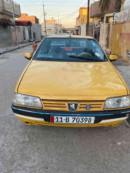 بيجو 405 موديل 12 سيارة حلو وجاهزة بس صدر نص عمر مصفرة غرامات وبسمي كير ومكينة فرنسي جدد سعر 26 وبيهة مجال ***********
