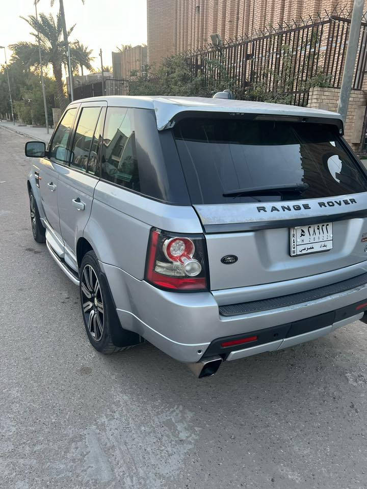 رانج ٢٠٠٨ محدث ٢٠١٣ 
عليها سيرفس كامل  مكينة سوبر 
بيع أو مراوس ترهم ١٢٥ بيها مجال 

‭٠٧٧٢ ٢٧٧ ٠٨٨٢‬
