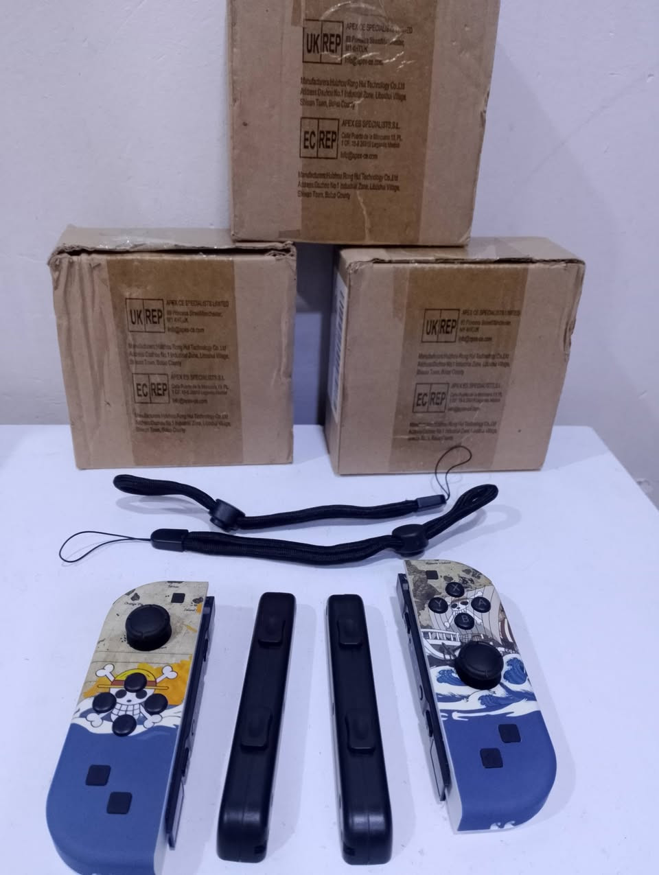 كونترولات نتندو سويج متوفره سعر القطعه 15 قابل للمساومه توصيل متوفر


**إذا كنت صاحب هذا الإعلان وتريد حذفه لأي سبب، رجاءا أرسل رسالة إلى الدعم الفني**