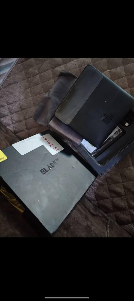 بور بنك Baseus Blade 100W  السعر75


**إذا كنت صاحب هذا الإعلان وتريد حذفه لأي سبب، رجاءا أرسل رسالة إلى الدعم الفني**
