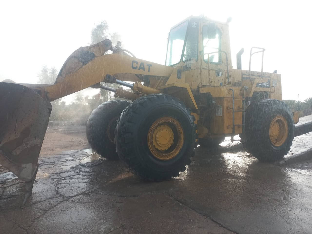 للبيع كتر بلر £ 950  جاهز للعمل محرك كمنز 24 ولف جديد رقم بغداد ألماني تحويل مباشر مكان الانبار الكرمه ***********او***********
