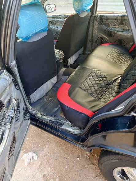 سلام عليكم برنس فراشه للبيع محرك مسكر  موديل 97 سنويه 26 رقم بغداد سعر 33 بيهه مجال اتصال على   رقم ***********
