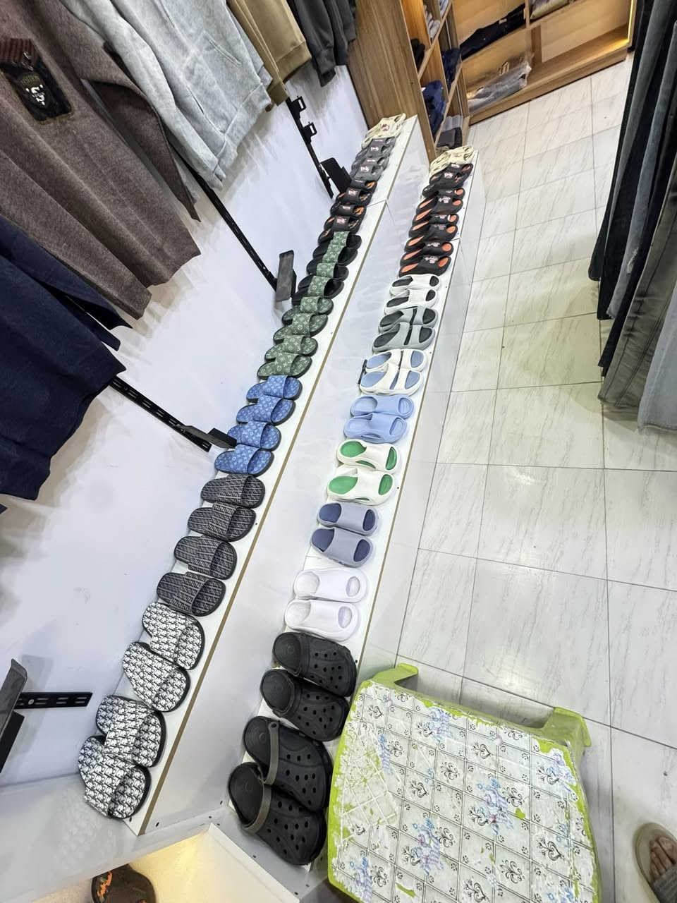 للبيع ديوانيه .. *********** واتساب
