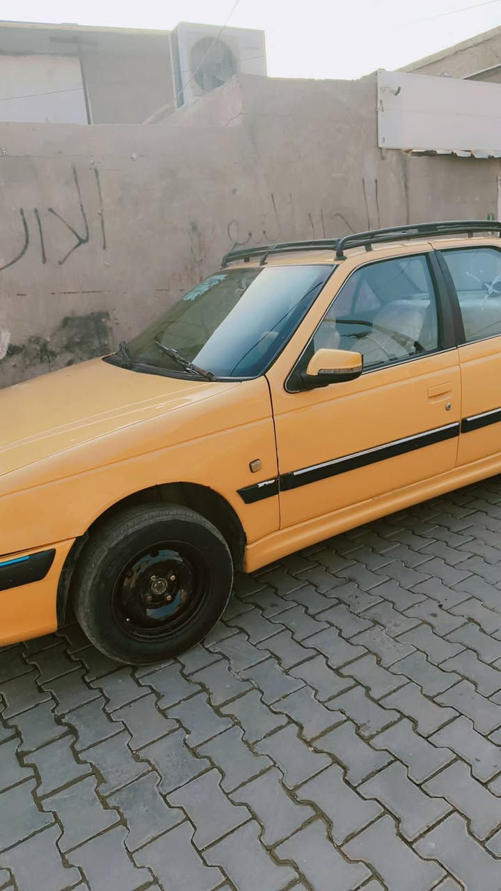 بيجو باص موديل ١٥كله شغاله مكينه لا تبخير ولا تنقيص كير خير من الله بيه فقط جاملغ من جهت البصف سايق شويه مصلح على بارد سعر ٤٨ ورقه 
الاستفسار الاتصال على رقم ***********
