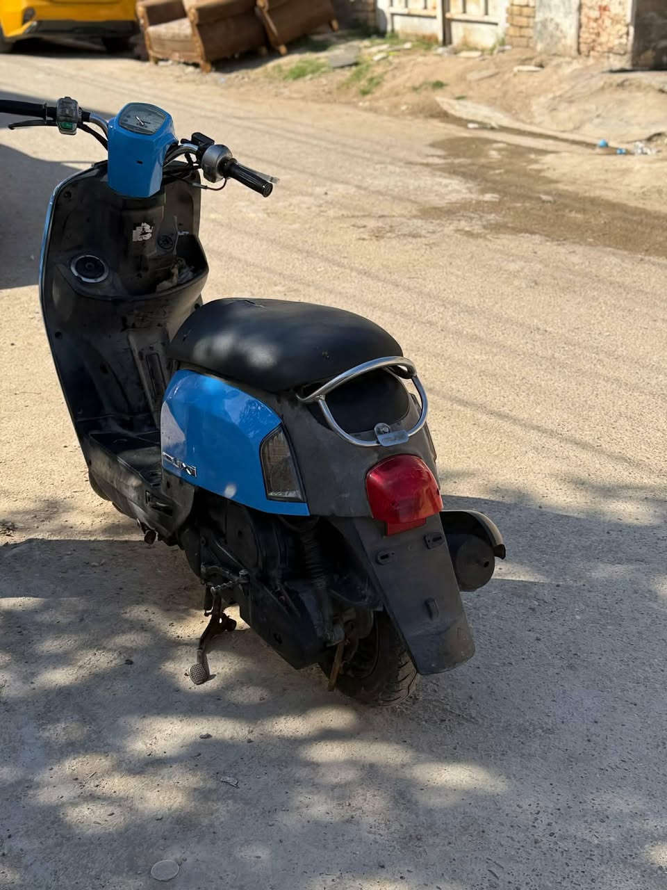 سلام وعليكم بواليس البيع مستعجل علاوبيعته ٥٠٠ وبيه مجال الطيبين ***********
