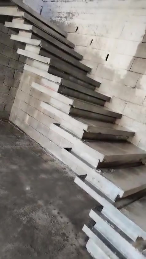 🔨 هذا جزء من أعمالنه 🔨
نجارة القوالب المسلحة (السقوف والرباطات والأدراج)
هل تريد سقف بيتك بميزان ليزر ودقة هندسية عالية؟ هل تريد رباطات هندسية مضبوطة وفق المخططات؟
نحن كادر متخصص في تنفيذ: ✅ السقوف المسلحة بكافة أنواعها
✅ الرباطات والجسور الخرسانية
✅ الأدراج (الدرج) بجميع أنواعها وأشكالها
✅ تسليح وربط حديد التسليح وفق المواصفات الهندسية
✅ أعمال الشدات الخشبية للقوالب المسلحة
نضمن لكم: ✔️ نظافة القالب ودقة التنفيذ
✔️ قوة الشدة ومتانة العمل
✔️ السرعة في الإنجاز مع الإتقان
✔️ الأمانة والالتزام بالمواصفات الهندسية
خبرة وجودة ودقة في التنفيذ... وثقتكم هي رأس مالنا.
📍 العنوان: طوزخورماتو
👷 الأسطة: برهان مصطفى
📞 للاستفسار: ***********
سقف - رباط - درج - تسليح حديد هندسي
نعمل داخل طوزخورماتو والمناطق المجاورة.
