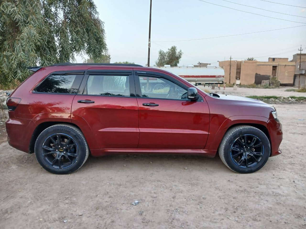 سلام عليكم جيب 2014 للبيع او مراوس ونطي فرق
فول ١ع ١ وارد امريكي لمتدد
صبغ ٢ قطعتين واماكن صبغ
بدون دواخل 
بصمه ابواب وتشغيل عن بعد 
المحرك 3600
الكير 8 نمر طياره
تخم تاير جديد
لايت عدسه زنون
سياره جاهزه من كلشي 
رقم بغداد انكليزي بسمي
مكان السياره بغداد ابو غريب 
اسعر ١٩٨ وبيها مجال

رقم الهاتف *********** ⬅️***********بي واتساب الكورك
