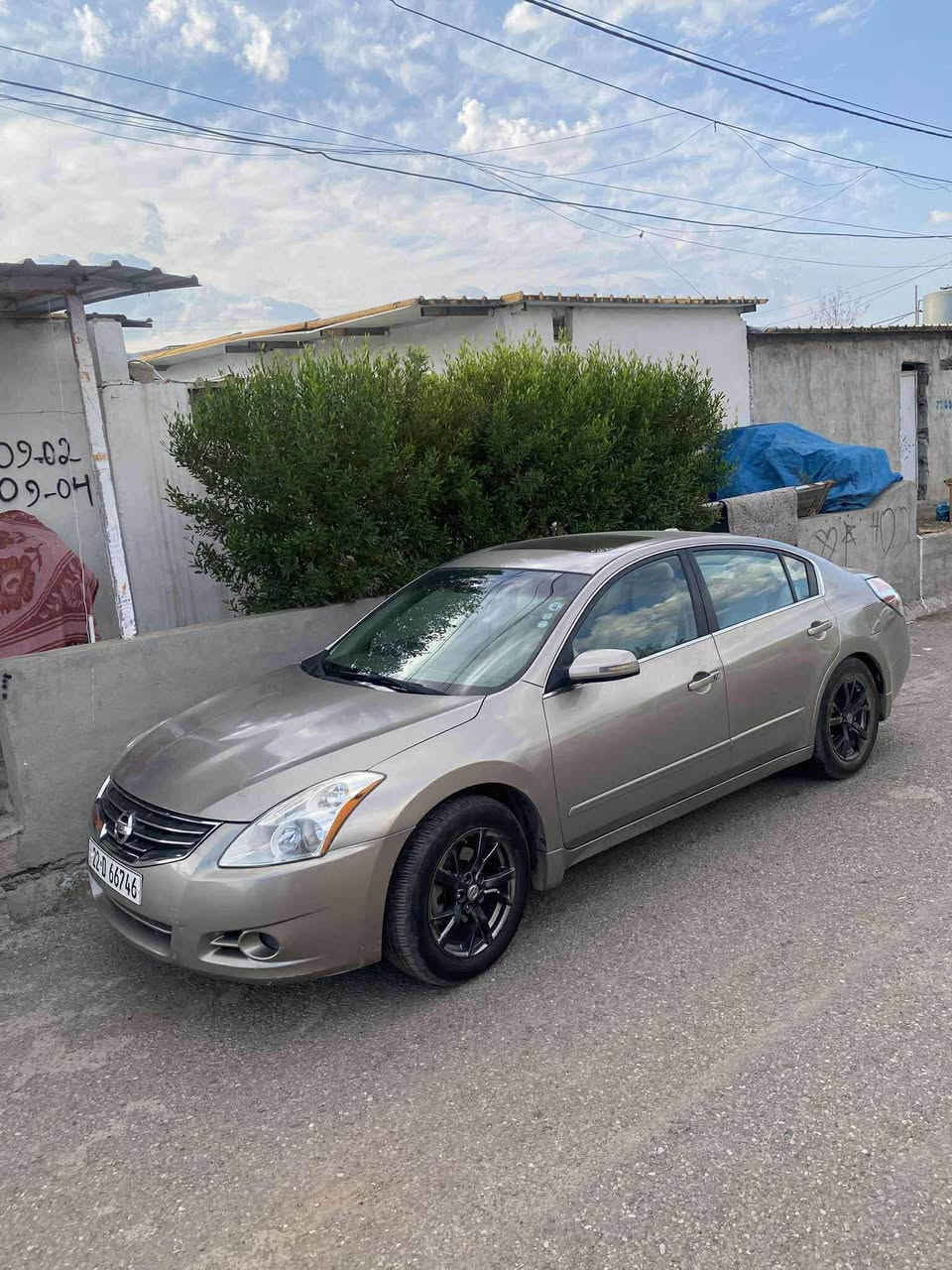 للبيع: نيسان التيما 2012 في اربيل

 • صبغ تجميلي بأماكن بسيطة
 • بدون ضربات قوية
 • بدون إيرباغ

المواصفات:

 • فتحة سقف
 • تثبيت سرعة
 • بصمة تشغيل

ملاحظات:

 • أماكن الصبغ غير محددة بدقة، للجادين تفضلو لفحصها

الحالة:

 • كير وماكينة شرط (ممتازة)

السعر: 10,000 دولار

 • عليها غرامات بقيمة 560,000 (تنحسم من السع أربيل, العراق


**إذا كنت صاحب هذا الإعلان وتريد حذفه لأي سبب، رجاءا أرسل رسالة إلى الدعم الفني**