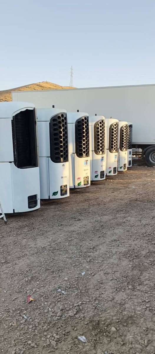 متوفر جميع انواع أجهزة تبريد 
العنوان زاخو ساحه دلو 
***********
