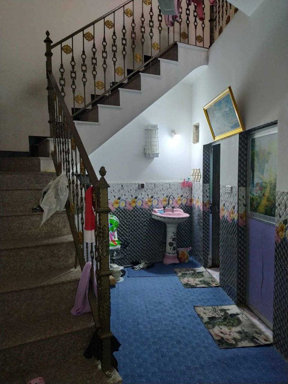 سلام عليكم
دار للبيع 🏠

المساحهة 100متر مربع

الوجه 10 النزال 10

يحتوي على استقبال ,مطبخ, كلدور 

3 غرف نوم 

العنوان حلة شارع 80خلف لحوم سفينة النجاة

للاستفسار

 ***********

***********
