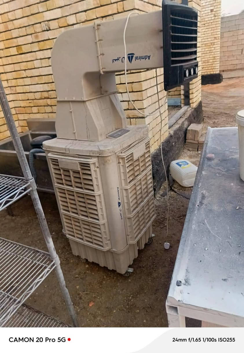 غراض مطعم للبيع .
شوايه دبل .ميز ..كرل بركر .دكت وبعد هواي غراض
مجمده 
مبرده

***********
