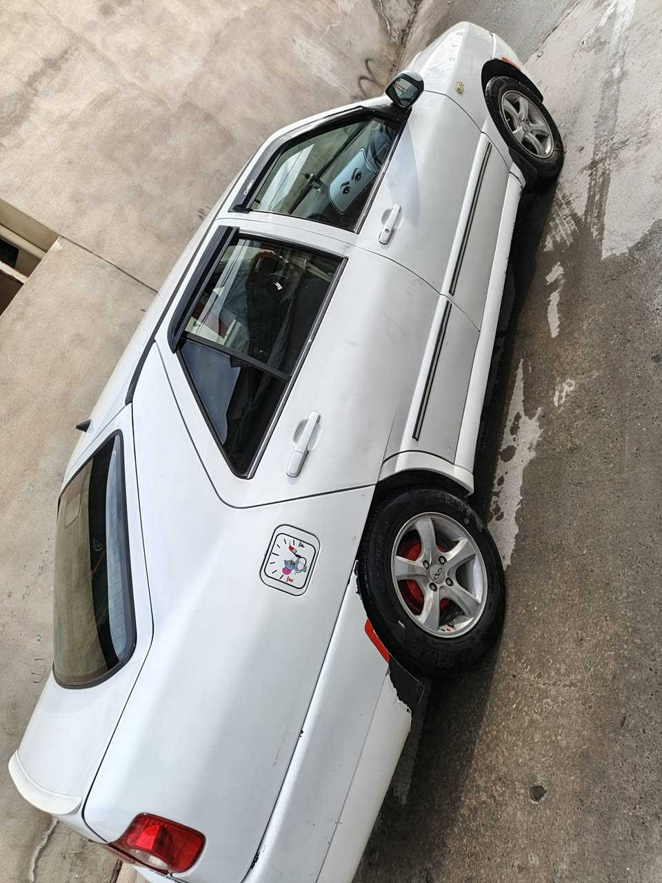 السلام عليكم كوين 2013اني انا الشرعي
كابون بنزين ورقي كشنات اكسنت 
محرك شرط جير شرط 
تدفئه تبريد شرط ❄️
شاشه سيستم سماعات 🫥 
تايات جدد 
السعر 46 وبيها مجال 
***********
