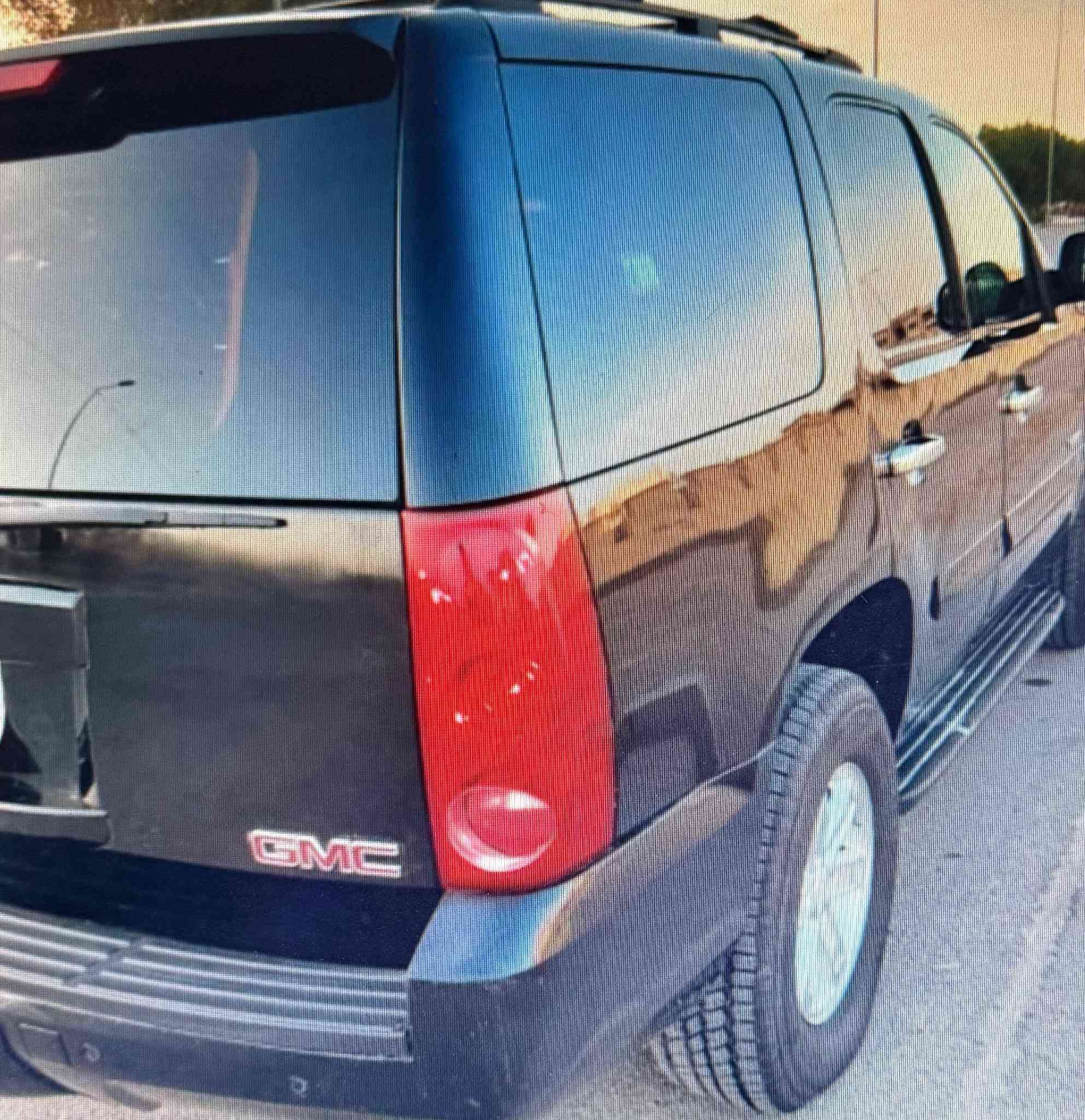 ‏يوكن أدوات أدوات مديل 2010 مكانها البصره المركز بيها جاملغ خلفي صبغ وشوي جراد بالبنيد مكفوله سرقه وكص وعشائر سعرها 105 وبيها مجال تجي وتشوف بعينك
‏رقم الهاتف للتواصل ***********
