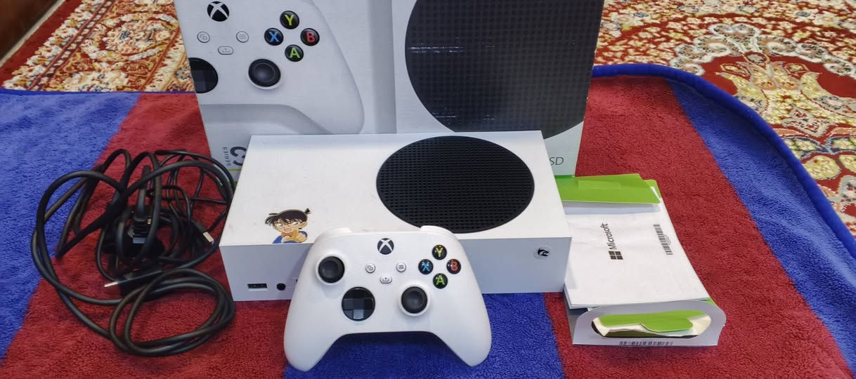 جهاز Xbox seres s للبيع
ملحقات/مواصفات 
1_الجهاز لوك ستيكر ما مفتوح و نضيف جدا افحصه شكد ما تريد ( ما اشغله هواي لان طالب ثالث و ملتهي بالدراسة) 
2_الجهاز كامل يجي وي كارتونته و اوراقه و كيبلاته
3_يجي وي الجهاز لعبتين Gta4 و Mortal combat XL
4_يجي وي الجوستك بطارية 2400 mAh وي شاحنتهة
5_ اصدار الجهاز 2022
السعر 360 الف و بيه مجال قليل 
تحياتي الكم


**إذا كنت صاحب هذا الإعلان وتريد حذفه لأي سبب، رجاءا أرسل رسالة إلى الدعم الفني**