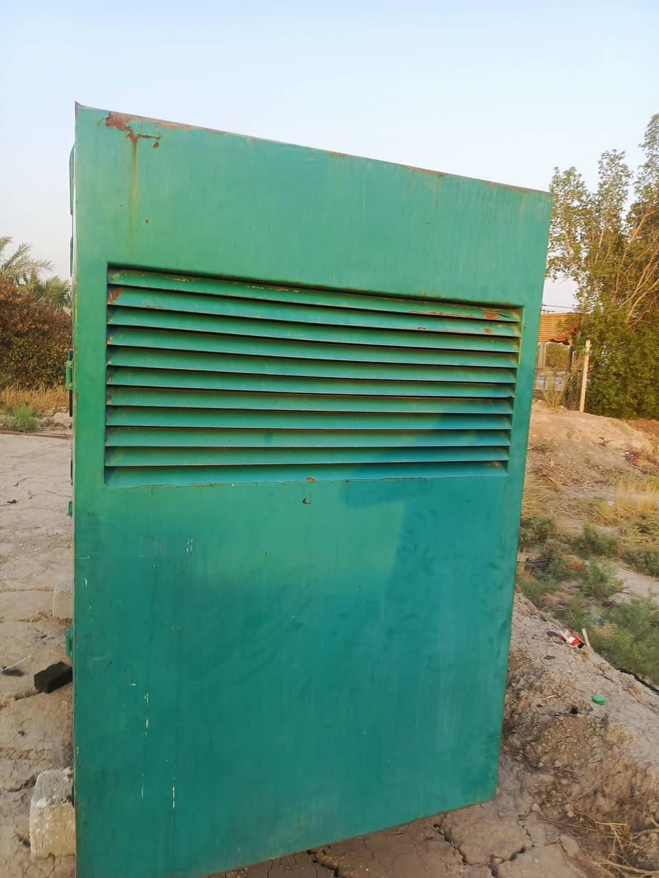 السلام عليكم
مولده كمنز 4سلندر سوبر كاتم 

40KVAمكفوله 

برودكشن حماية كامل 

العنوان بابل الشوملى 

رقم الهاتف ***********
