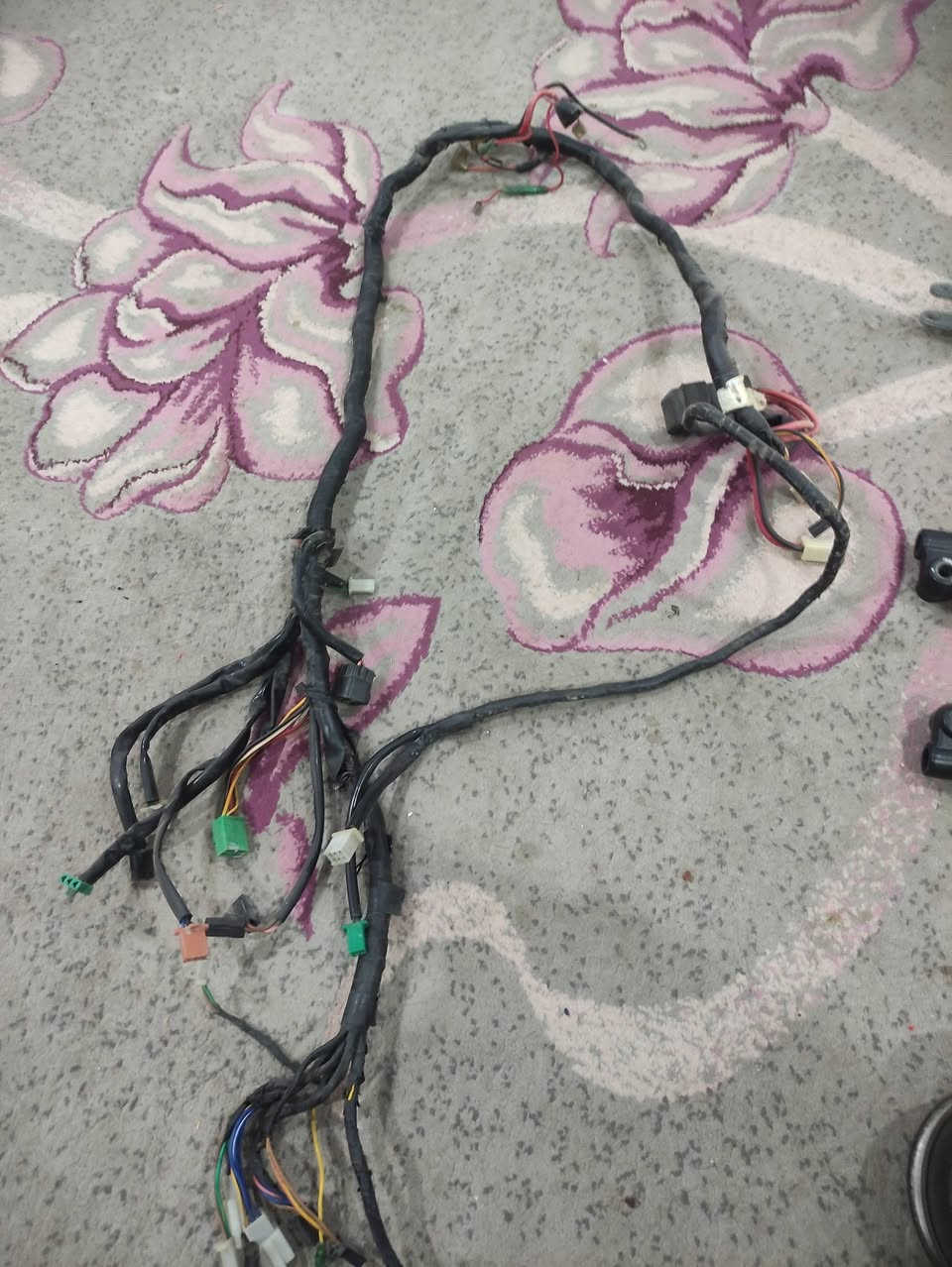 غراض للبيع  كلجات ضفيره ستيرن راس مضلع حديث كلهن حاويه توصيل موجود


**إذا كنت صاحب هذا الإعلان وتريد حذفه لأي سبب، رجاءا أرسل رسالة إلى الدعم الفني**