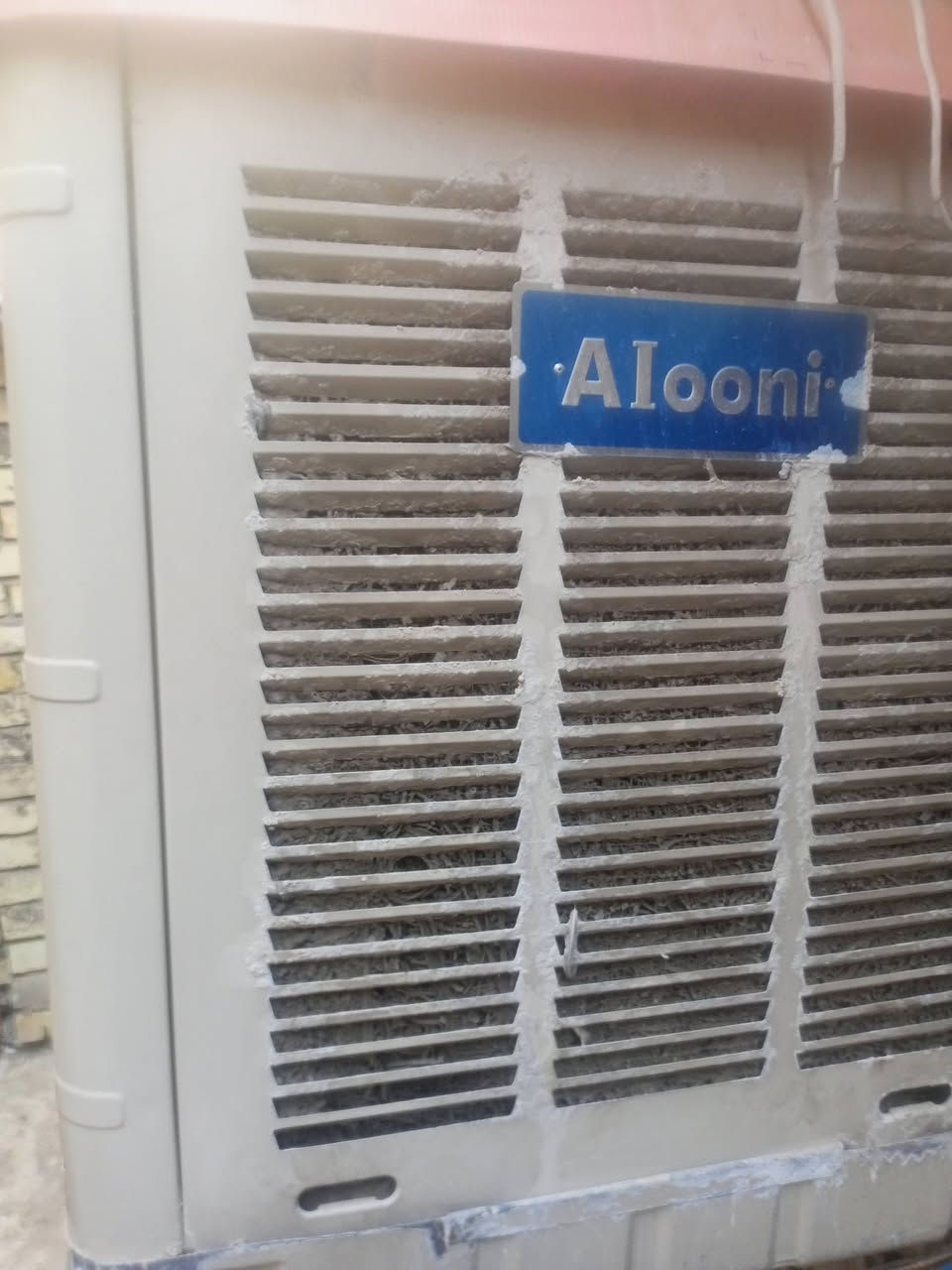 السلام عليكم اخوان عندي مبرده جديده على فحص ماطور نحاس مستخدمه 4 أشهر فقط سعره 100   حجم ال كبير  رقم الهاتف ***********
