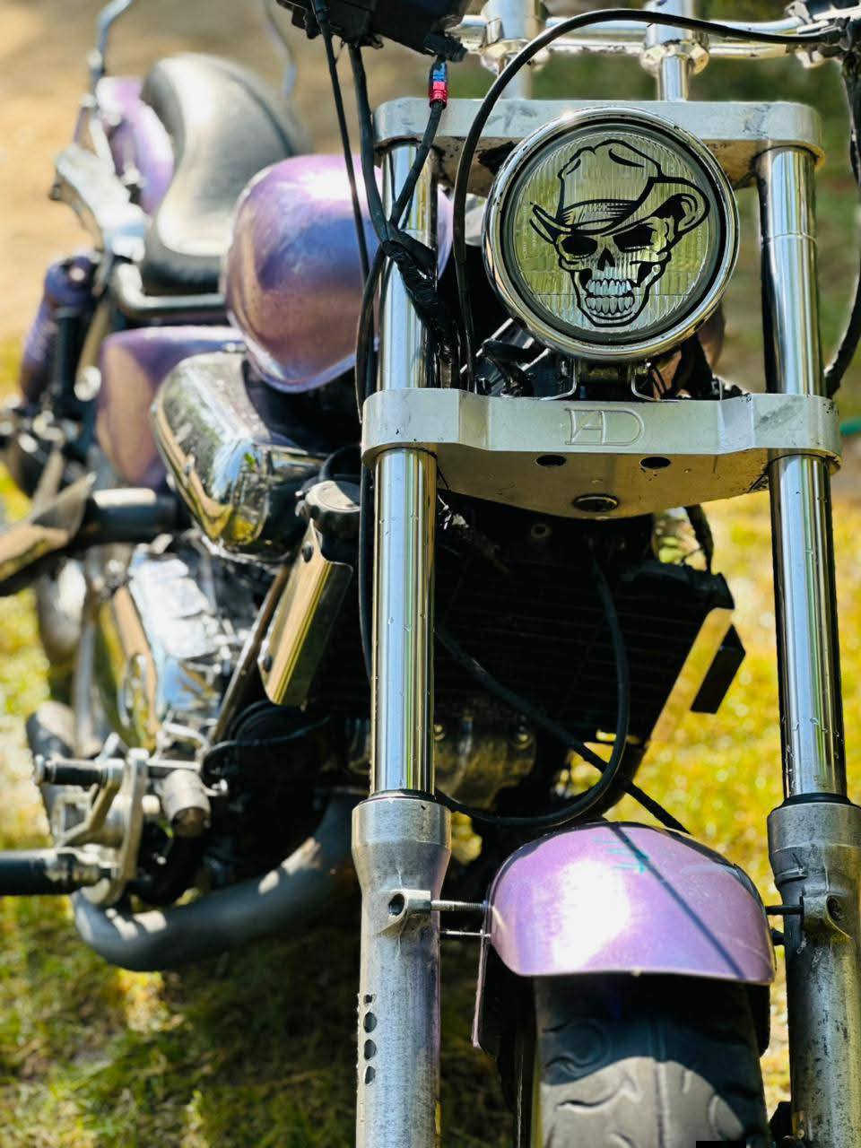 هارلي للبيع اوراق كامله 
دراجه كل نقص مابيهة كفاله من كلشي
 صوت يخبل طرب 
اخوان اني مكلف 
سعر وباقي تفاصيل يمه 
 هاذة رقم صاحبهة ***********
