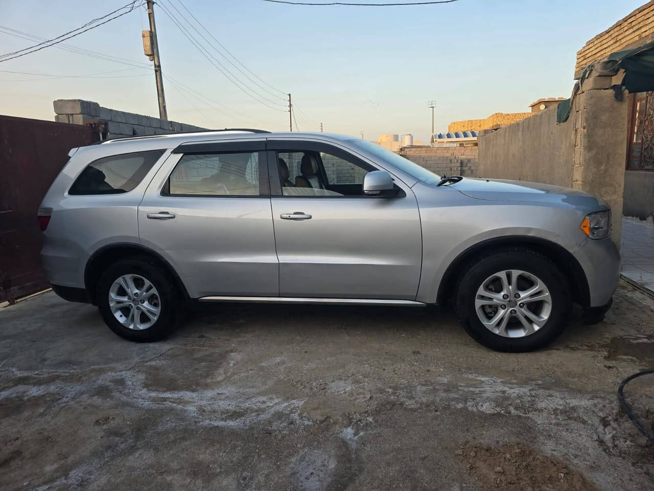 سلام عليكم
دورنكو 11 للبيع جاهزه مكفوله من الفتح وتبديل ما عده رشات صبغ تجميل ما شيه 178 حقيقي 
فول ما عده الفتحه 
بصمة 
بصمت باب
كشن جلد 
تبريد 3 قطع
سبعه راكب
جنطه شفط كهربائية 
الايت زنون
مكينه تبريد حداديه تخم تاير كفاله
رقم بغداد بسم صديقي 
سعر 165 وبيه مجال قليل 
شراي يتصل بالخدمة ***********
