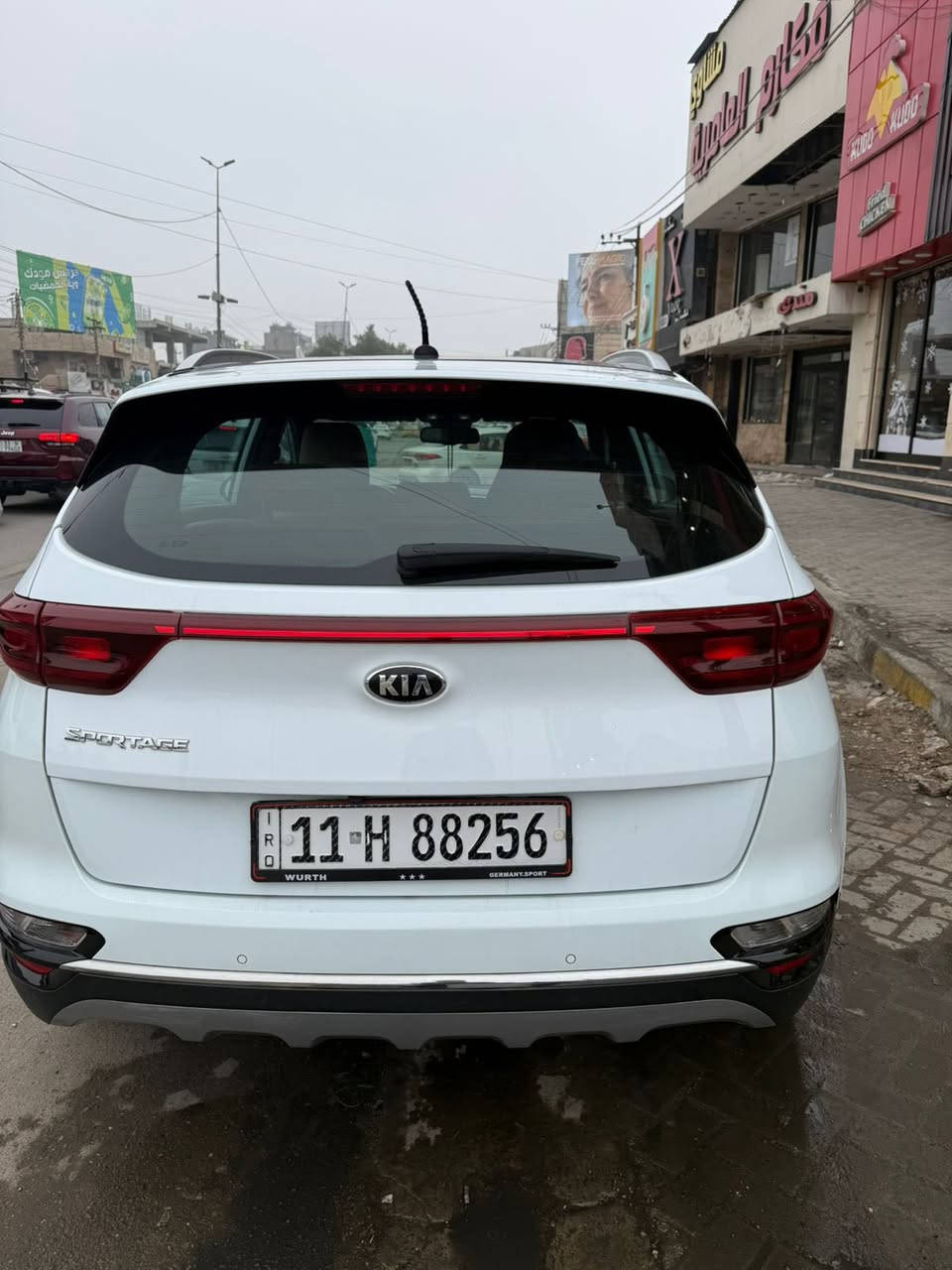 سلام عليكم
سبورتج خليجي فول موصفات 
مديل 2019
ماشيه 75.000Km
هاند بريك كهربائي 
بصمه 
سياره جديده جداً 
رقم بغداد 
عنواني بغداد العامريه 
سعر 19.500$ 
بيها مجال بسيط
***********
