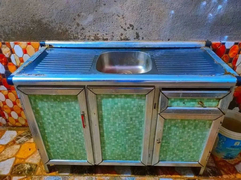 كاونتر 4 قطع  نضيف بيه بس الجرارات يرادلهن صيانة السعر 210  المكان الطار


**إذا كنت صاحب هذا الإعلان وتريد حذفه لأي سبب، رجاءا أرسل رسالة إلى الدعم الفني**