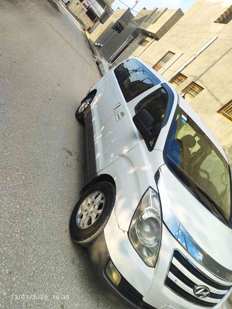 السلام عليكم ستاركس مديل 2010 مفتوح ومحوره مسكر مكينه  12 قبق اسود تحويره جديده صار شهرين بيها جهاز ABS مال بريك حداديه كامله جديه وره وكدام كلها جديده تايرات جدد تبريد كامل سياره جاهزه دوشمه سفريات رقمها بابل مصفره هيئه وغرامات مداور ثاني يوم
السعر 155 وبيها مجال 

***********
