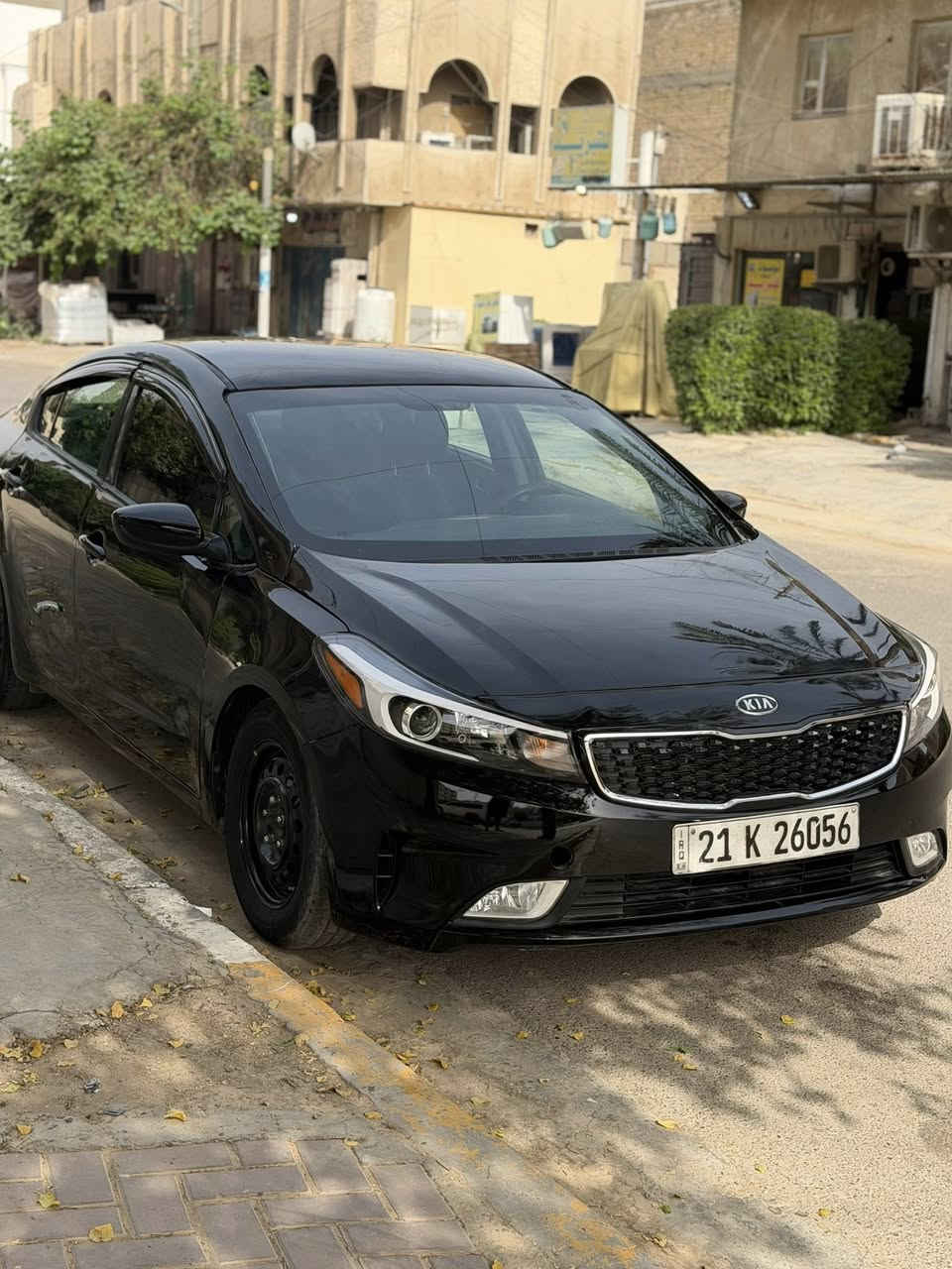 السلام عليكم فورتي 2017 امريكي 
بيها قطع صبغ وبداية القمارة مصبوغة  سعره 90$ وبيه مجال مكينه2000دوش رقم سليمانية باسمي تريد وكالة او تحويل  مكينه وكير خير من الله تخم تاير ويل جديد
 سياره جاهزه كلشي متصرف عليه
مكاني بغداد الدورة 
للستفسار  *********** واتساب او اتصال
