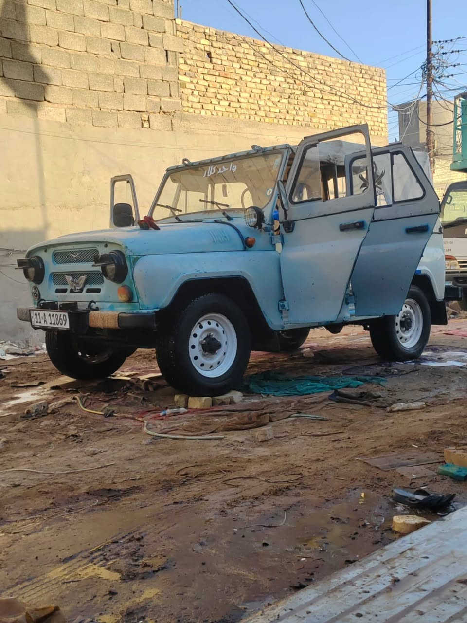 مديل 2000 كير ومكينه جدد كير  حوثي  دسك امامي أصولي
***********
