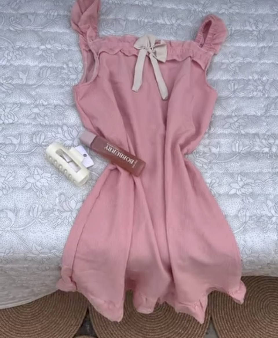 هلو بنات
هل مره العيد ويانه غير 😍 
شلحه نسائي كريشه يخبل باردة السعر 10 😍


**إذا كنت صاحب هذا الإعلان وتريد حذفه لأي سبب، رجاءا أرسل رسالة إلى الدعم الفني**