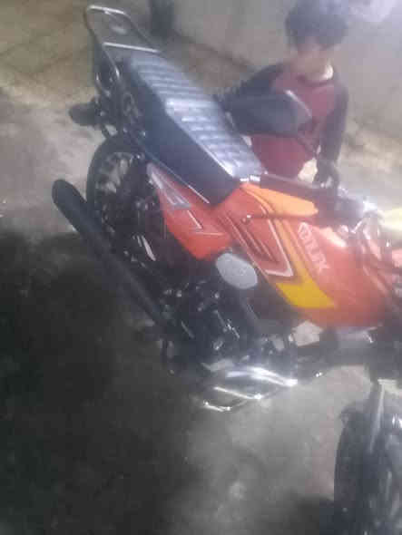 سلام عليكم سونلنك مكينه سوده حجم المكينه 200 سي سي مديل 25شاشه اكترونيه بصمه تشغيل عن بعد موصفات فول بيه مكاني بغداد حي اور او البنوك سعر 850وبيه مجال رقم الهاتف ***********
