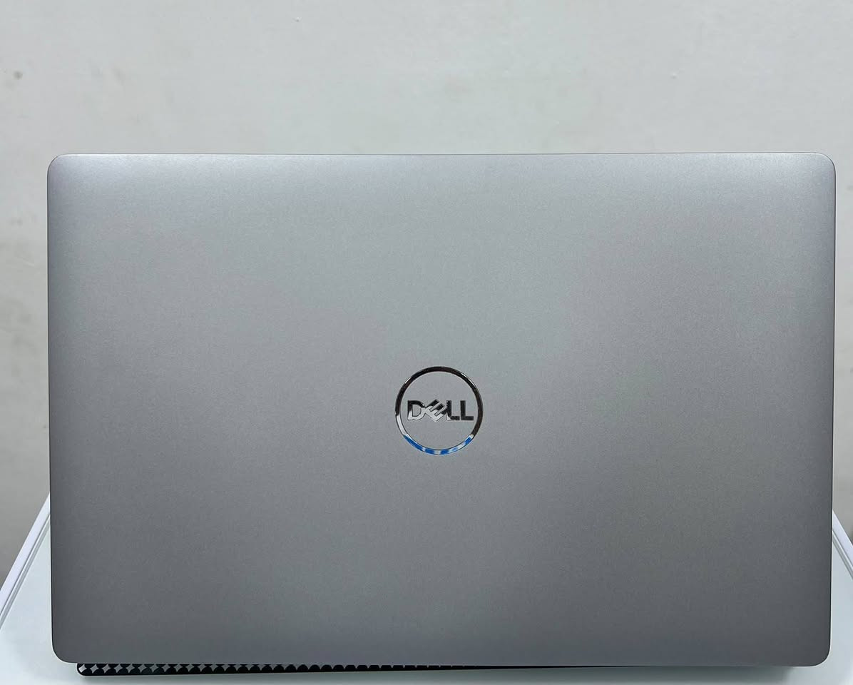 🔥 عرض خاص - لابتوب العملي والدراسة 🔥
DELL Latitude 3550

لابتوب سلم، خفيف، بطارية قوية وينفع للدوام والبرامج المكتبية والمحاسبة والامن السيبراني وغيرها 
السعر ثابت :  335 الف مع التوصيل المجاني 
المواصفات:
المعالج: Intel Core i5 - جيل 10 
الرام: 8GB DDR4 قابل للزيادة
الهارد: 256GB SSD سريع جداً
الشاشة: 15.6 انج Full HD
الكيبورد: كامل + عربي انكليزي
البطارية: ضمان ساعة فما فوق 

الضمان: 7 ايام فحص واستبدال
الهدايا: حقيبة + الشاحن الأصلي 
📦 توصيل لكل محافظات العراق
. 
للحجز راسل الصفحة او واتساب
*********** واتساب
