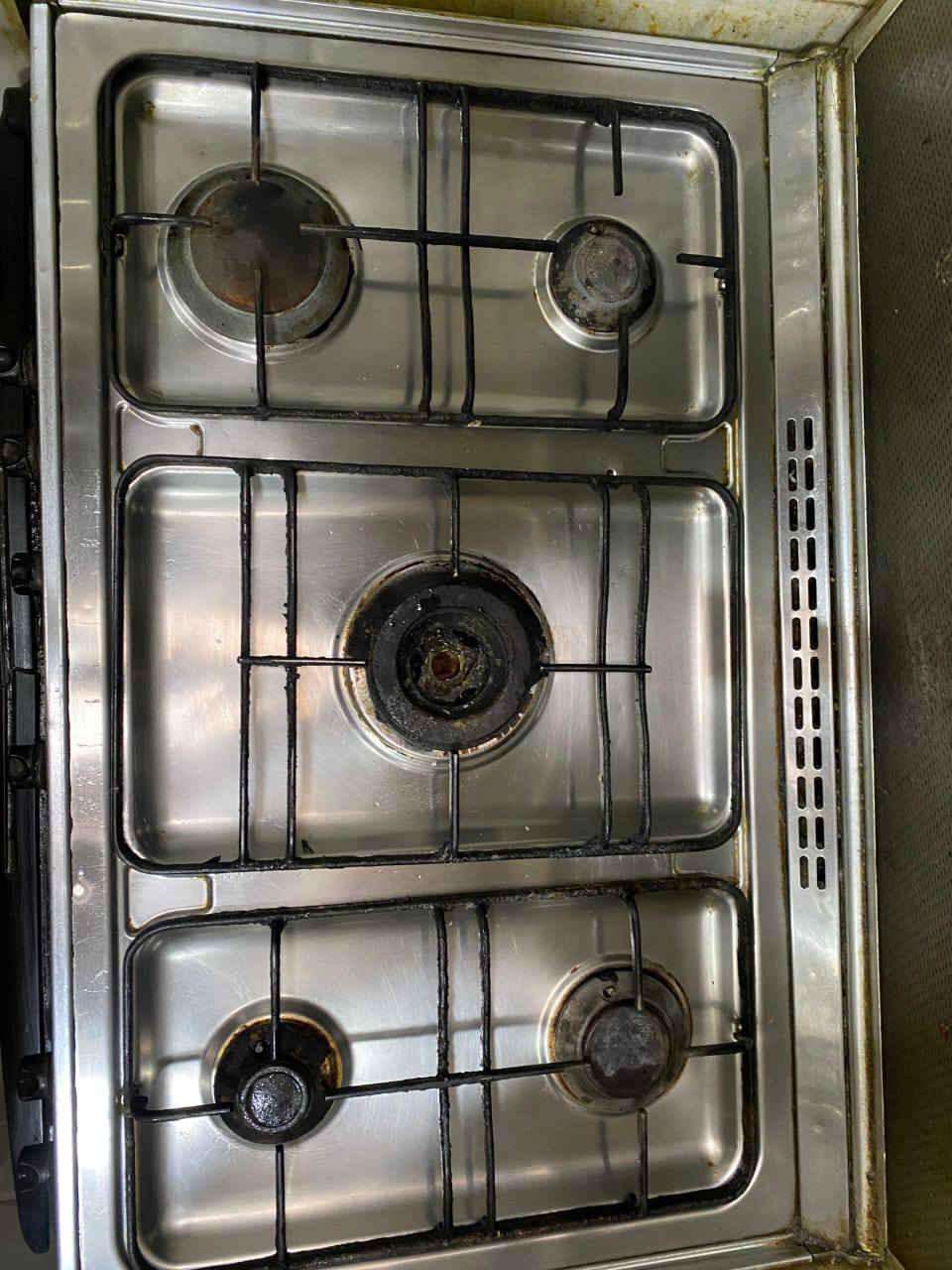 طباخ كريازي مصري
5 عيون فقط العين الكبيرة تحتاج تبديل 
الفرن شغال 
نظيف جدا 
السعر/200
العنوان/معملجي


**إذا كنت صاحب هذا الإعلان وتريد حذفه لأي سبب، رجاءا أرسل رسالة إلى الدعم الفني**