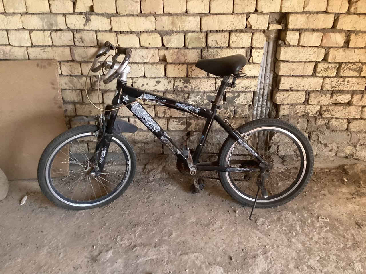 السلام عليكم بايسكل ياباني
حجم 20￼ السعر 50 وبي مجال
مكاني كوت خاجية
الرقم خاص


**إذا كنت صاحب هذا الإعلان وتريد حذفه لأي سبب، رجاءا أرسل رسالة إلى الدعم الفني**