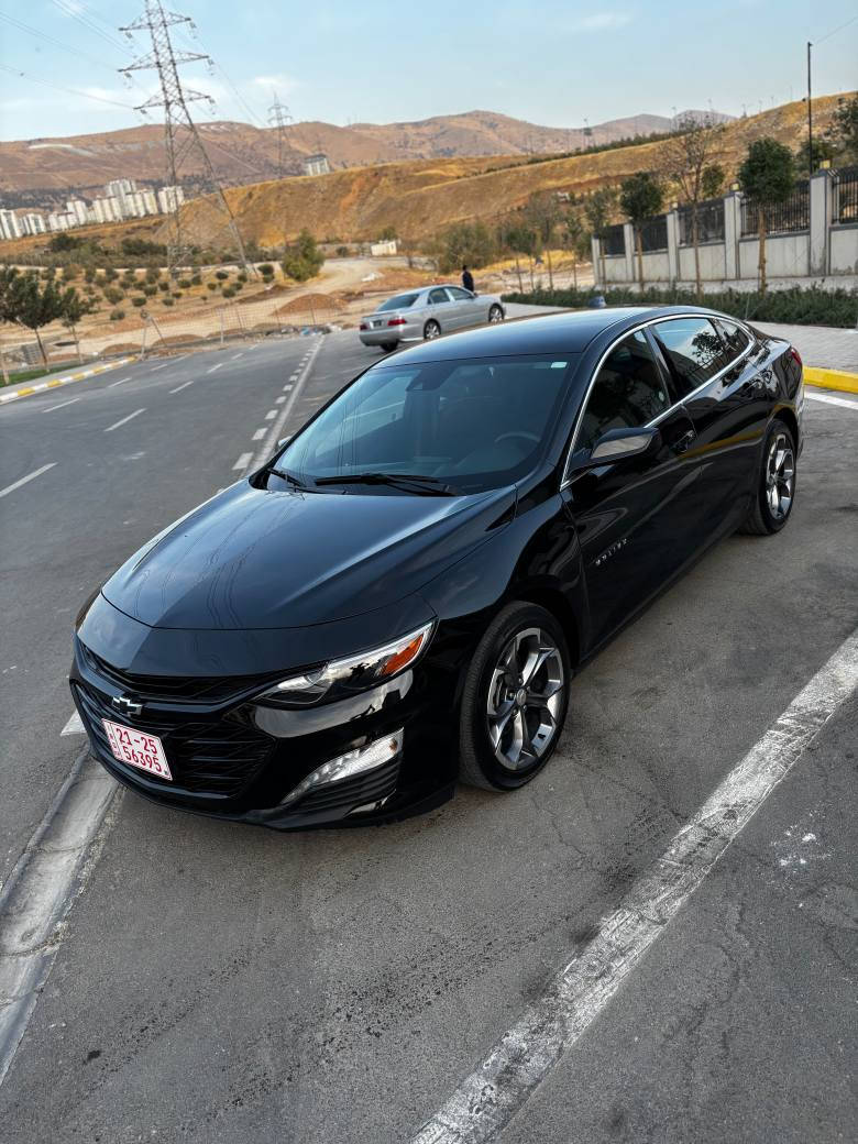 شۆفرلێت مالیبۆ 2024
LT مواسەفات 
سەیارەکە بێ بۆیاخە - بێ کەم و کوڕی - هەموو شتێکی بە شەرت - تەنها یەک پەڵە پی دی ئاڕی هەیە(پێش و پشتی کەپسە و هەموو شتێکی بیلادییە)

ڕادار - دەسک بەسمە - کوشن کارەبا و هیتەر - auto hold - برێک بەسمە و شەخاڵ - شاشە - کامێرا - فوولی ئەوتۆ - حاسە - چەند مواسەفاتێکی تر

دوو مانگ ڕەقەم کاتی ڵەگەڵدایە واتە کاتییەیەکەی نەشکاوە 

1G1ZD5ST1RF164098 : ڕەقەم شاسی 

*********** : تکایە نامە بنێرن بۆ خاوەنی سەیارەکە - وەتساپی لەسەرە 

13500$ نرخ السليمانية, العراق
