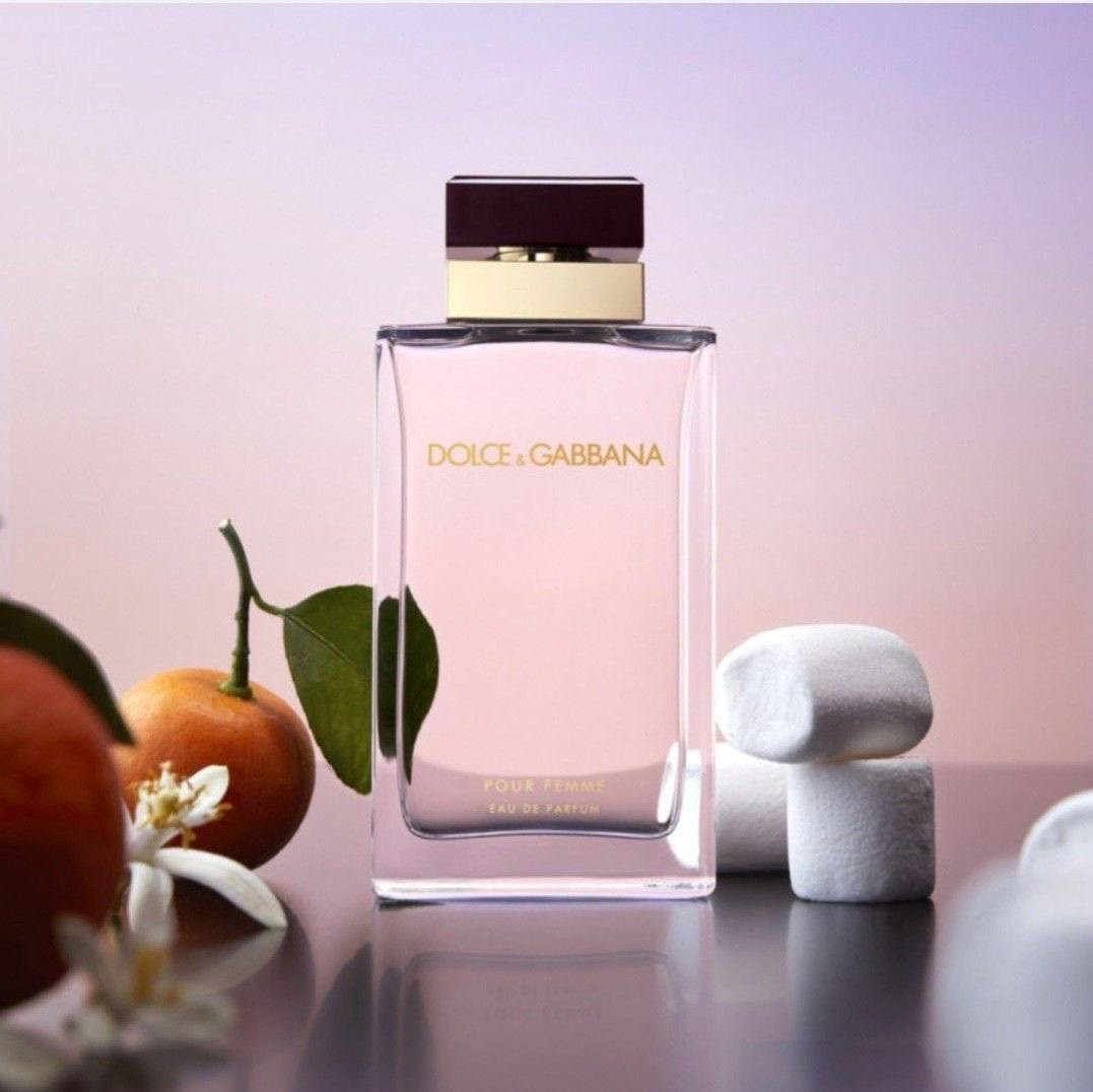 🖤💙 عالم من الفخامة والانتعاش مع Dolce & Gabbana 💙🖤
لكل من تبحث عن التميز، الحضور الطاغي، والجاذبية التي لا تُنسى.. 

1️⃣ عطر Dolce & Gabbana -
 The One (الأسود) ✨🖤

2️⃣ عطر Dolce & Gabbana -
 Light Blue Intense (الأزرق) ✨💙
#لايكات
#الاصلي_100
#للحجز_والاستفسار_دايركت
#تصويرنا + #بوست


**إذا كنت صاحب هذا الإعلان وتريد حذفه لأي سبب، رجاءا أرسل رسالة إلى الدعم الفني**