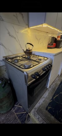 طباخ نوال • ٤ عيون • نضيف