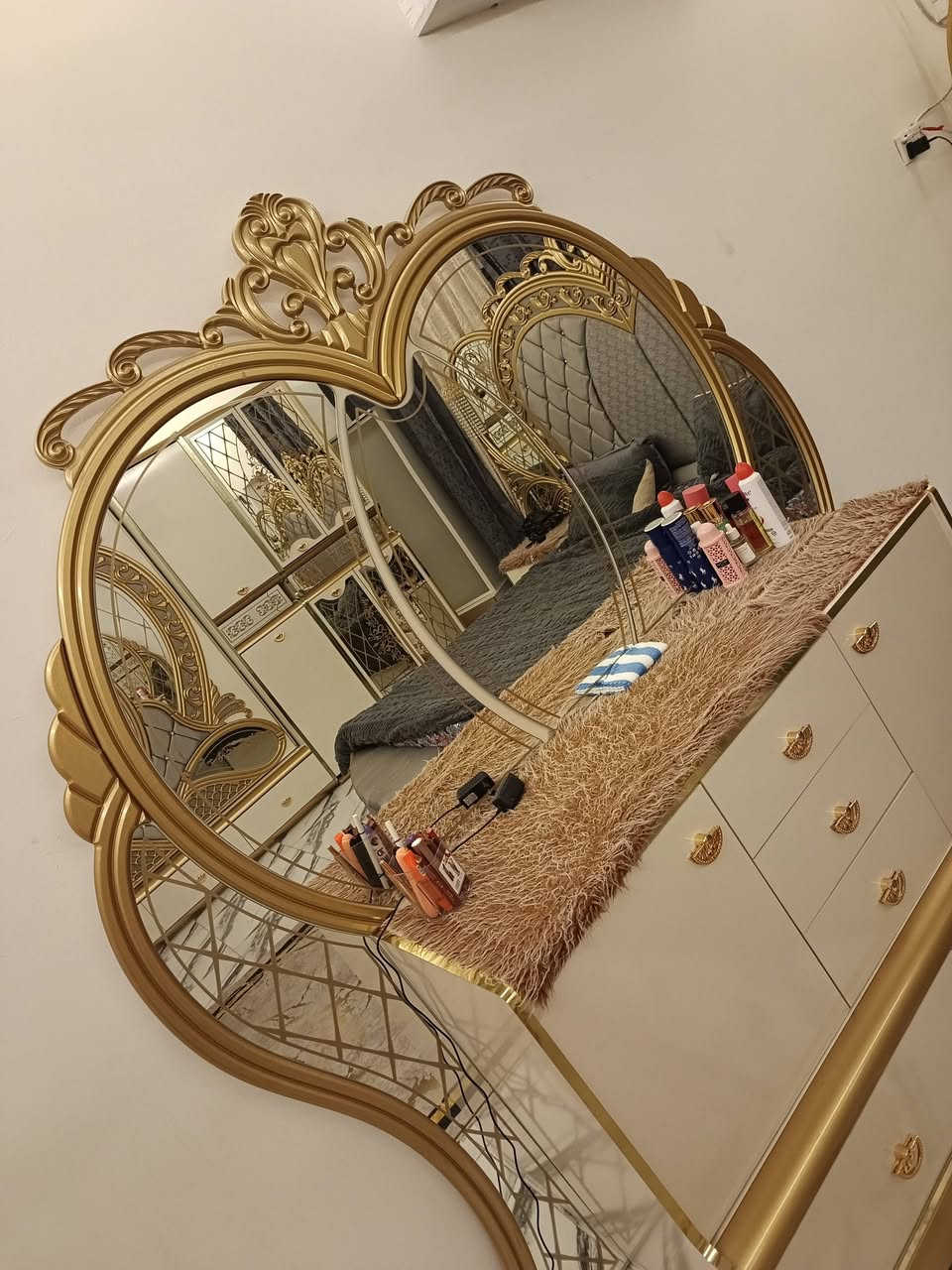 اريد مراوس ب غرفه عراقيه دزارين مصري


**إذا كنت صاحب هذا الإعلان وتريد حذفه لأي سبب، رجاءا أرسل رسالة إلى الدعم الفني**