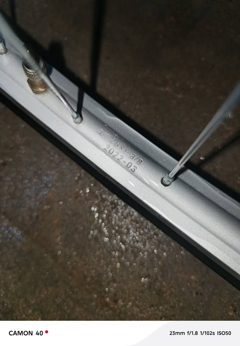 السلام عليكم بايسكل للبيع كفاله عامه ياباني الموديل 22 بايسكل جديد السعر 170 بخانيه بصره زبير والشراي يعطوه على الخاص***********
