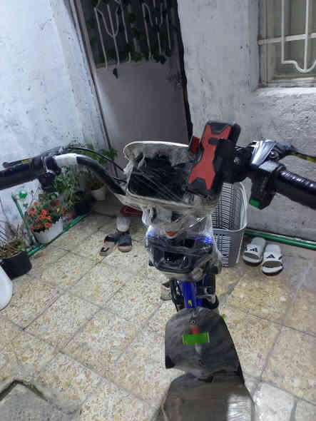 ***********سعر 270وبيه مجال وترهم مراوس
دراجه شحن
 وسويج 🔑

 اريد ابيعه سرعه55 حقيقي تمشي40 كيلو شحنه الوحده 
هورن📯
 لايت عالي ناصي🚨

  قفل سرج 
مكان النجف / حي ميسان 📍
***********
