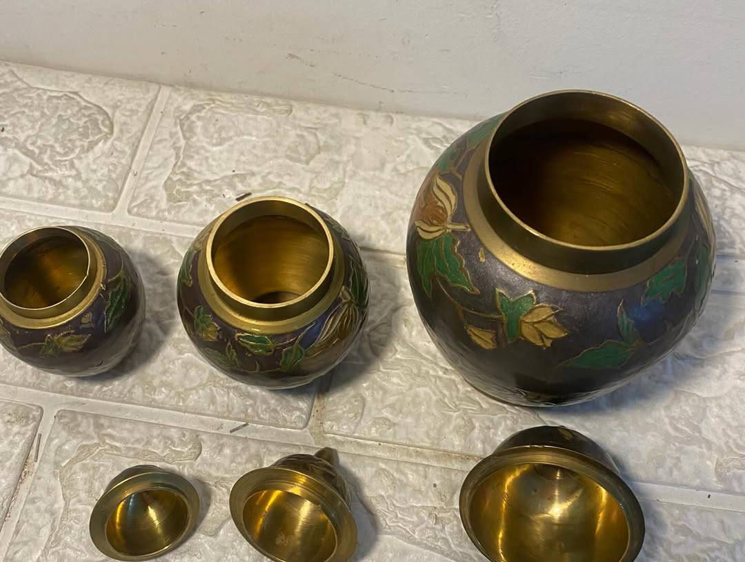 قمافم عدد 3كالرادون مطعم نحاس ومينا


**إذا كنت صاحب هذا الإعلان وتريد حذفه لأي سبب، رجاءا أرسل رسالة إلى الدعم الفني**