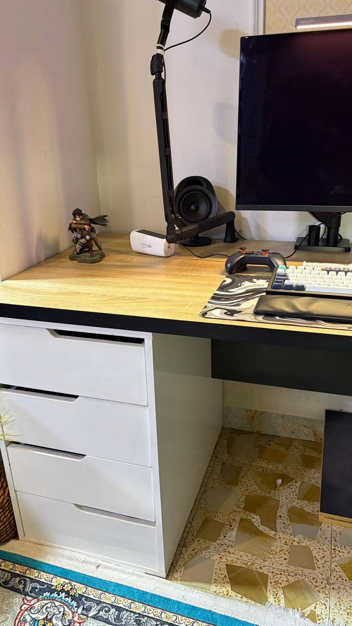 متوفر تفصال طاولات حسب الطلب الزبون شرط الفحص والضمان 
📍العنوان ديالى
متوفر توصيل لجميع محافظات العراق
***********
