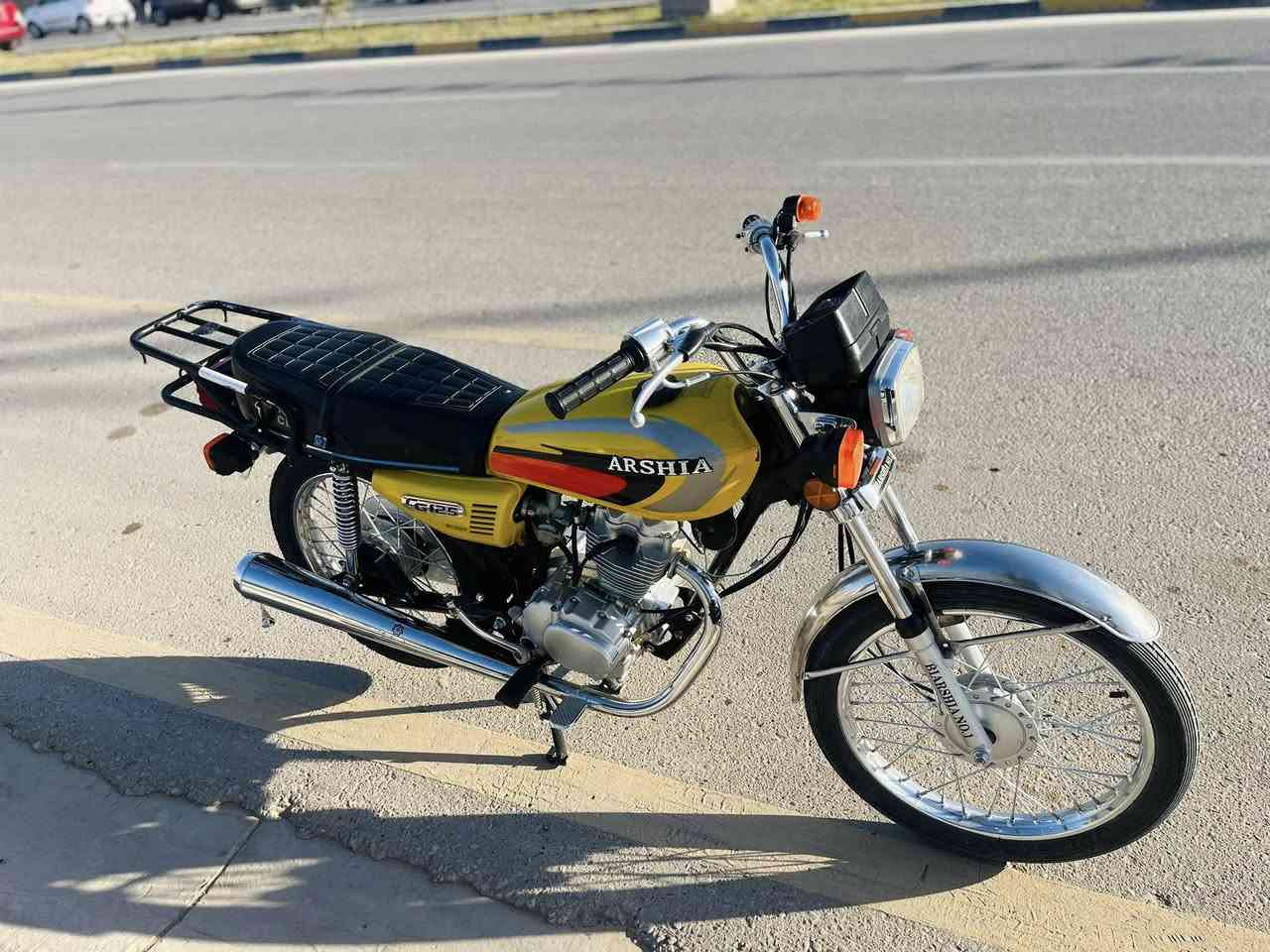 السلام عليكم دراجه ارشا للبيع مديل 2025 أوراق اسكنر الدراجه خير من الله شلعه ومعدل أي نقص مابيها كهربائيات كلها شغاله السعر 600 وبيها مجال مكاني كربلاء طويريج الرجيبه هاذه رقمي ***********
