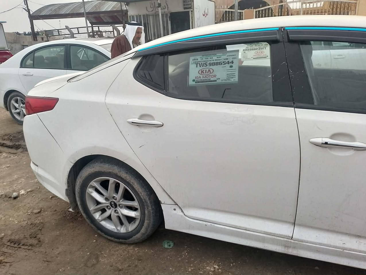 السلام عليكم اوبتما 2012 مكينة 2000 دوش سيارة جاهزة حدادية تخم تاير تبريد قطعتين  كهربائيات كلهة شغالة  سيارة مصبوغة عام بيهة جفية ع القمارة  رقم واسط  اي ستفسار الاتصال ع رقم *********** او المراسلة خاص
