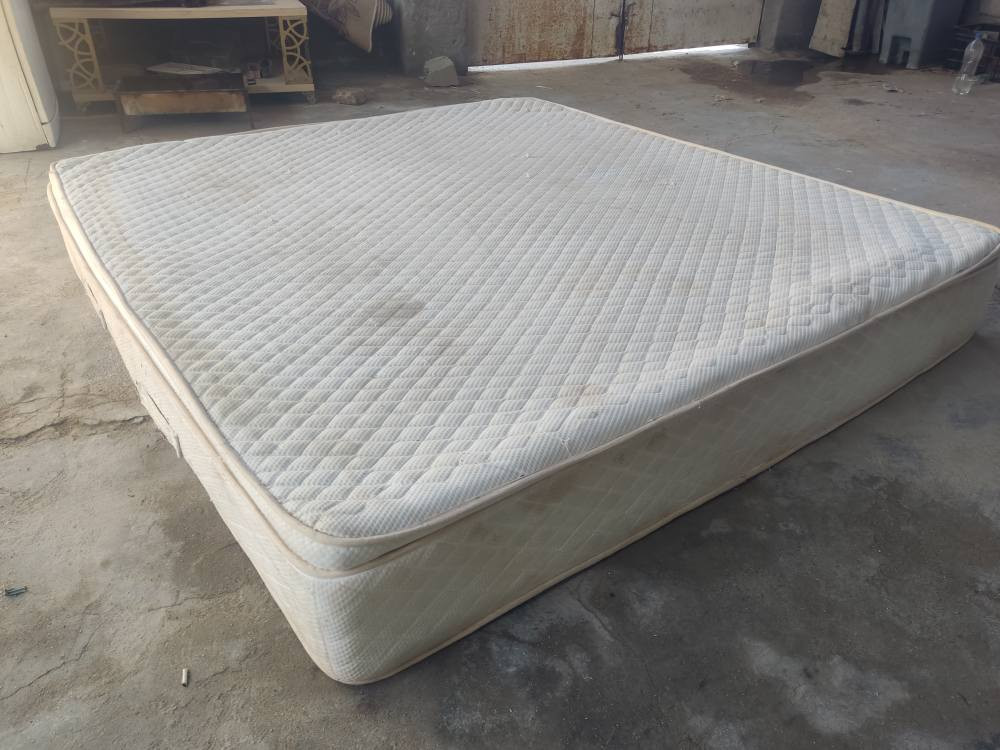 من رخصة الادمن غراض باله كويت العنوان بصره خور الزبير يوجد توصيل *********** البصرة, العراق
