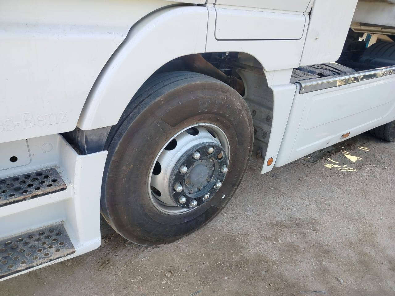 مديل 2002... 43.. 18...  عربانه 4 محاور  جاهزه....  المكان الناصريه ***********
