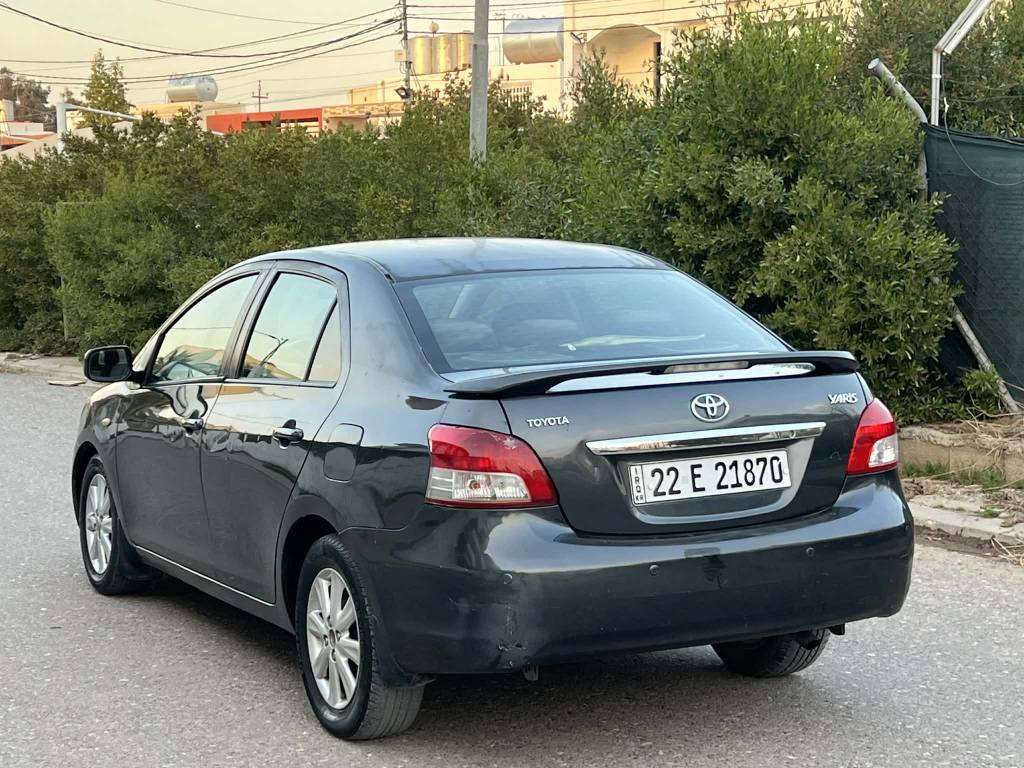 *********** تویوتا یارس مودیل 2010 گێڕ توماتیک چوارجام کارەبا دەبل گێچ مەکینە گەورە پێنج بالیف پێنج ویلکەپ حەساس سبوغ 3 پارچەی سبوغە بێ ژوری پێش و پشتی کەپسە ڕەقم و سەنەوی نوێیە فەحس و هەزەی نوێیە گێڕ و مەکینە و بڕاوەی بەشەرتە سعري 75 ورقه أربيل, العراق
