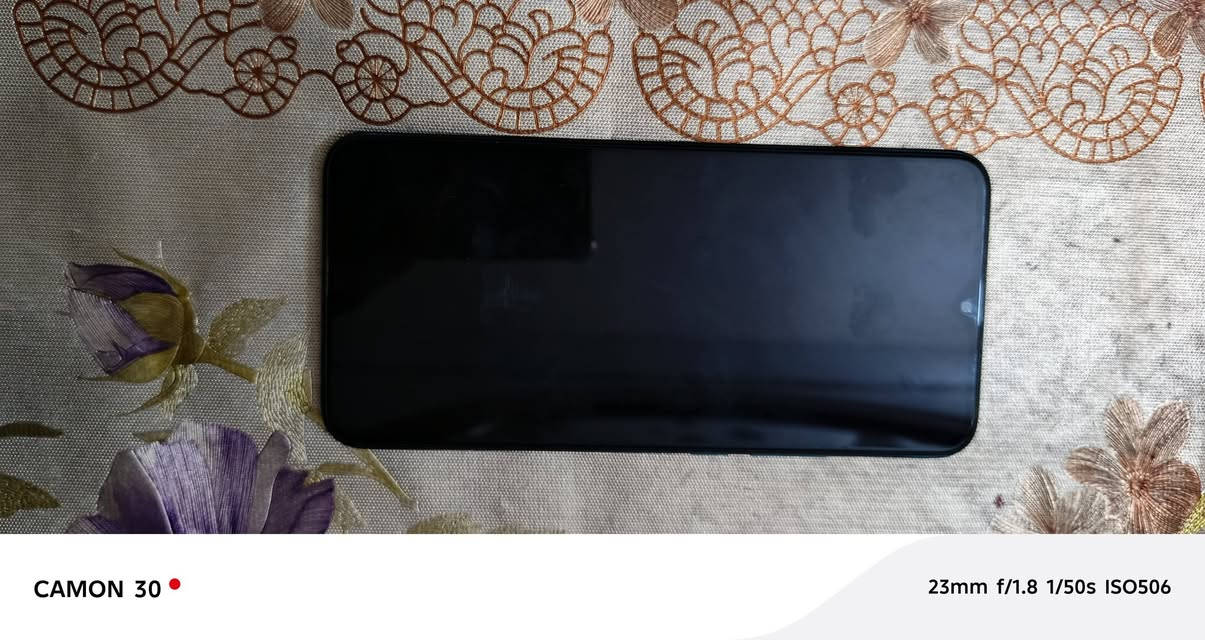 السلام عليكم 
جهاز للبيع ريدمي 9 
الجهاز نضيف مامفتوح 
الذاكرة 128 عشوائيه 4
السعر 90 وبي مجال 
***********
