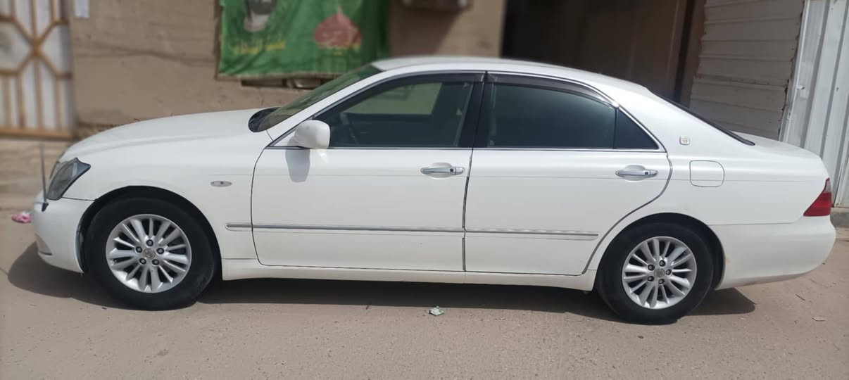 شاهين للبيع ادوات كفاله عامه ابيض بصمه رصاصي شاصي 80 موديل 2006 داخل بيج
سياره جديده ونضيفه مال جناي كير مكينه حداديه تخم تاير خير من الله المكان ناصريه 
سعر 80 وبيه مجال قليل
الاستفسار اكثر الاتتصال على الرقم
***********
