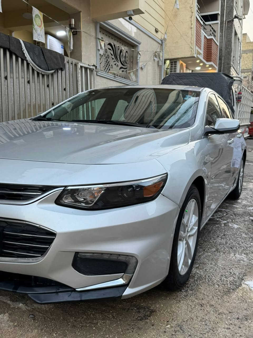 السلام عليكم…
ماليبو موديل 2017 محرك 1.5 تيربو  فئة LT بيبان 4 بصمة

حادثها جاملغ ايمن فقط 

سياره جاهزه من كل النواحي مابيها اي نقص 

العنوان بغداد حي الجهاد او الكرادة 
السعر 110$

للاستفسار: ***********
