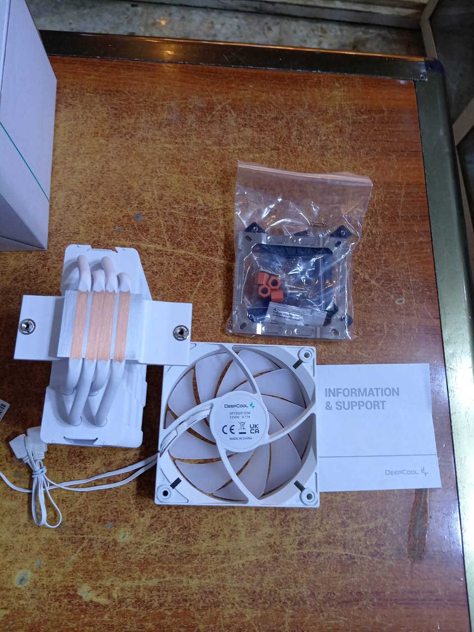 جديد غير مستخدم مبرد AG 400 rgp 🌹 سعر 35 الف مع التوصيل مجانا 🌺 انتل ورازين جميع انواع سوكت معالج


**إذا كنت صاحب هذا الإعلان وتريد حذفه لأي سبب، رجاءا أرسل رسالة إلى الدعم الفني**